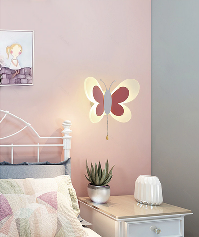 lampe de chevet papillon rose