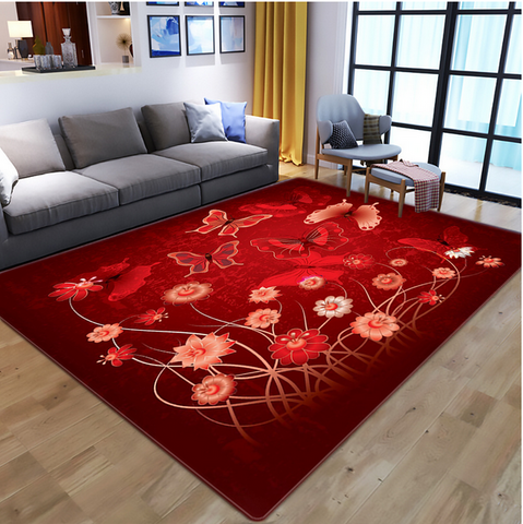 tapis rouge avec papillon et fleurs